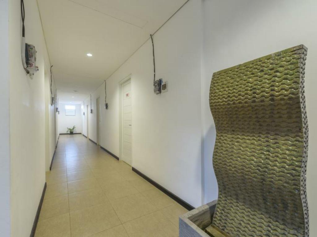 Lowcost Bed & Breakfast Jimbaran Buitenkant foto